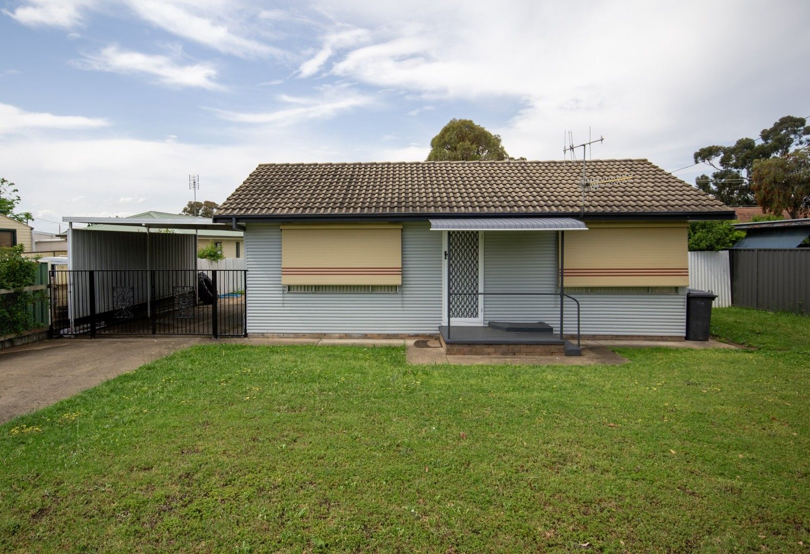 2 bedrooms House in 144 Gladstone Street MUDGEE NSW, 2850