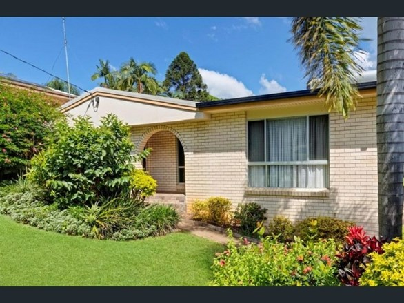 22 Dinmore Street, Woombye QLD 4559