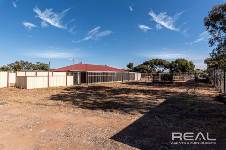 12 Ward Belt Road, Gawler Belt SA 5118, Image 2