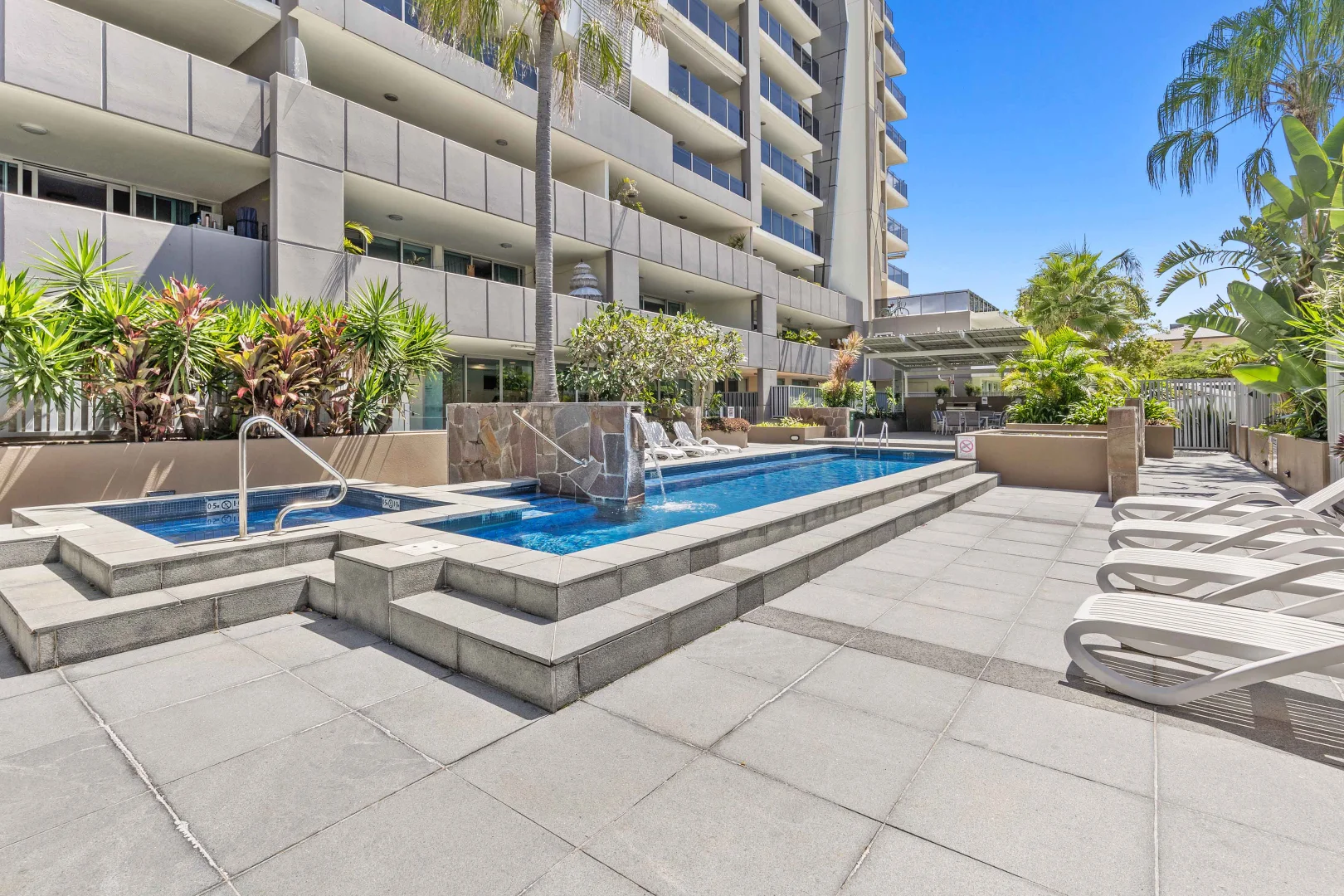 Additional image 18 of 14/53 Darrambal Street, Surfers Paradise QLD 4217