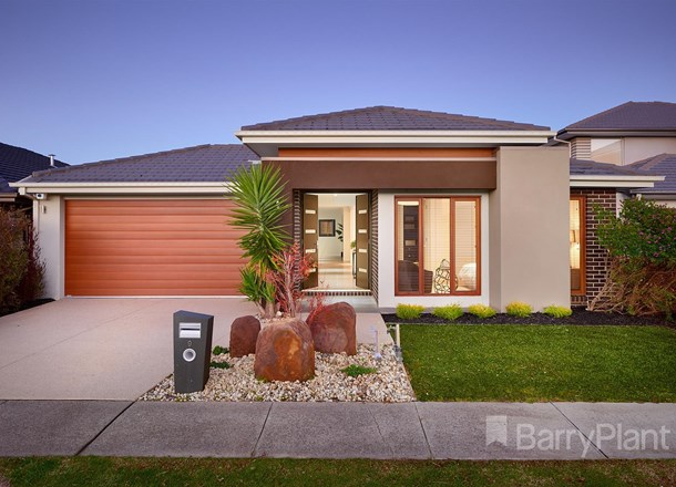 9 Lowell Drive, Keysborough VIC 3173