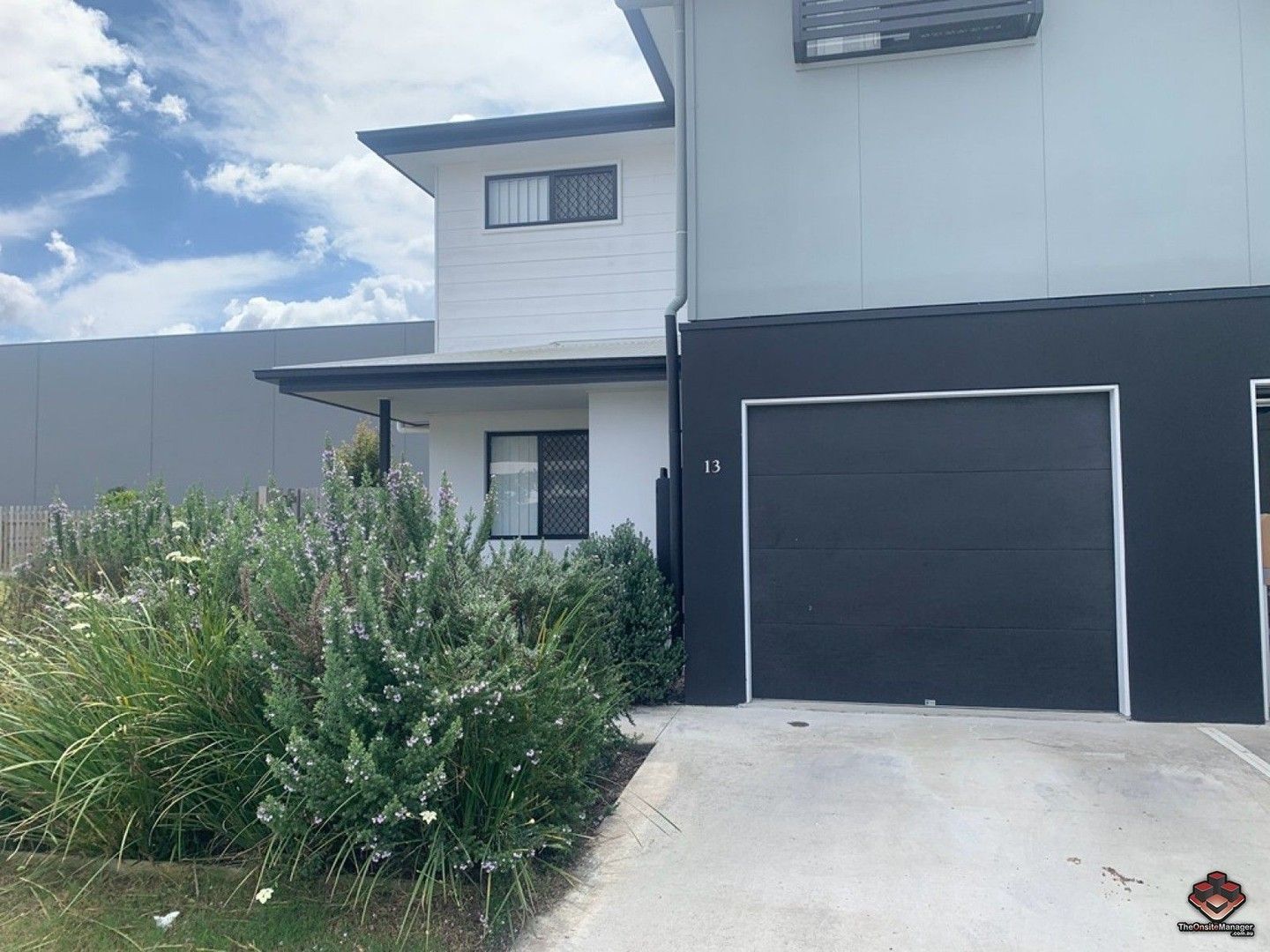 3 bedrooms Townhouse in 13/11 Elsie Street BANNOCKBURN QLD, 4207