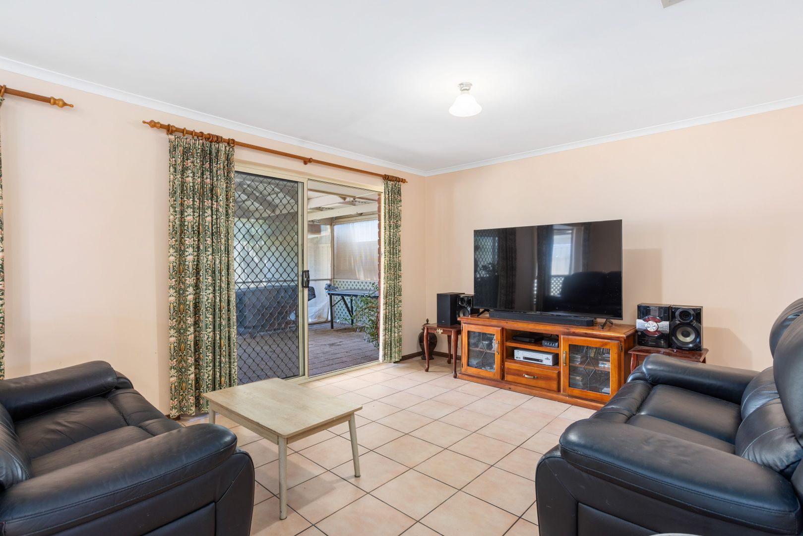 7 Manning Crescent, Pooraka SA 5095, Image 1