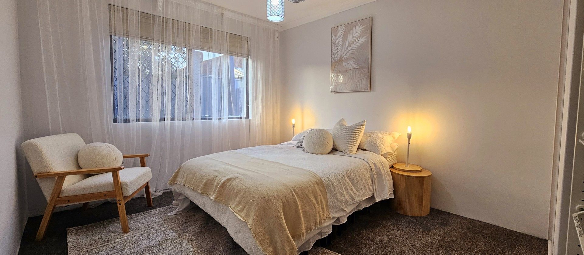 5 bedrooms House in 3 The Bridgeway CANNING VALE WA, 6155