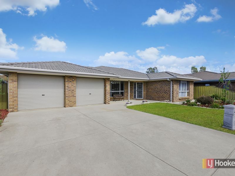 2 Casanor Crescent, Paralowie SA 5108, Image 0