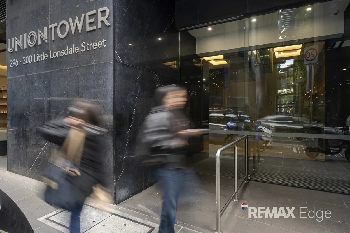 Additional image 10 of 2402/296 Lt Lonsdale Street, Melbourne VIC 3000