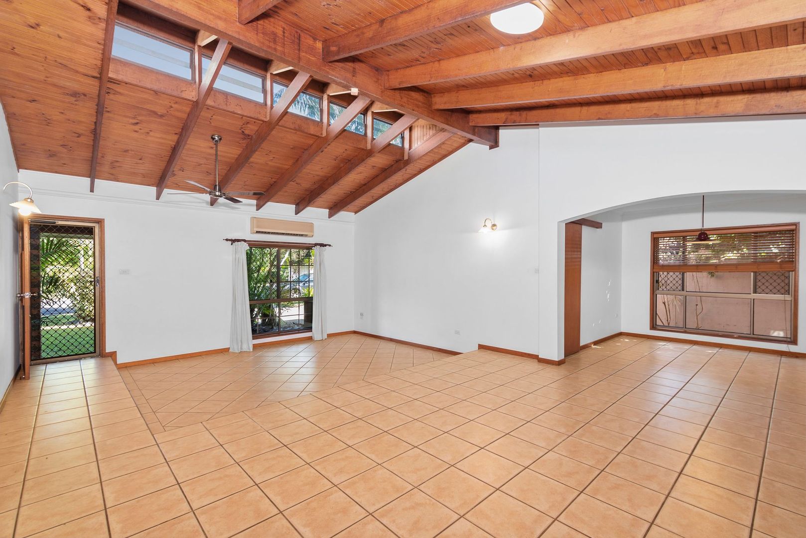 176 Jensen Street, Edge Hill Property History & Address Research Domain