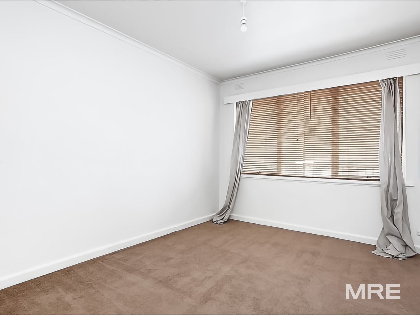 6/27 Moore Street, Elwood VIC 3184, Image 2