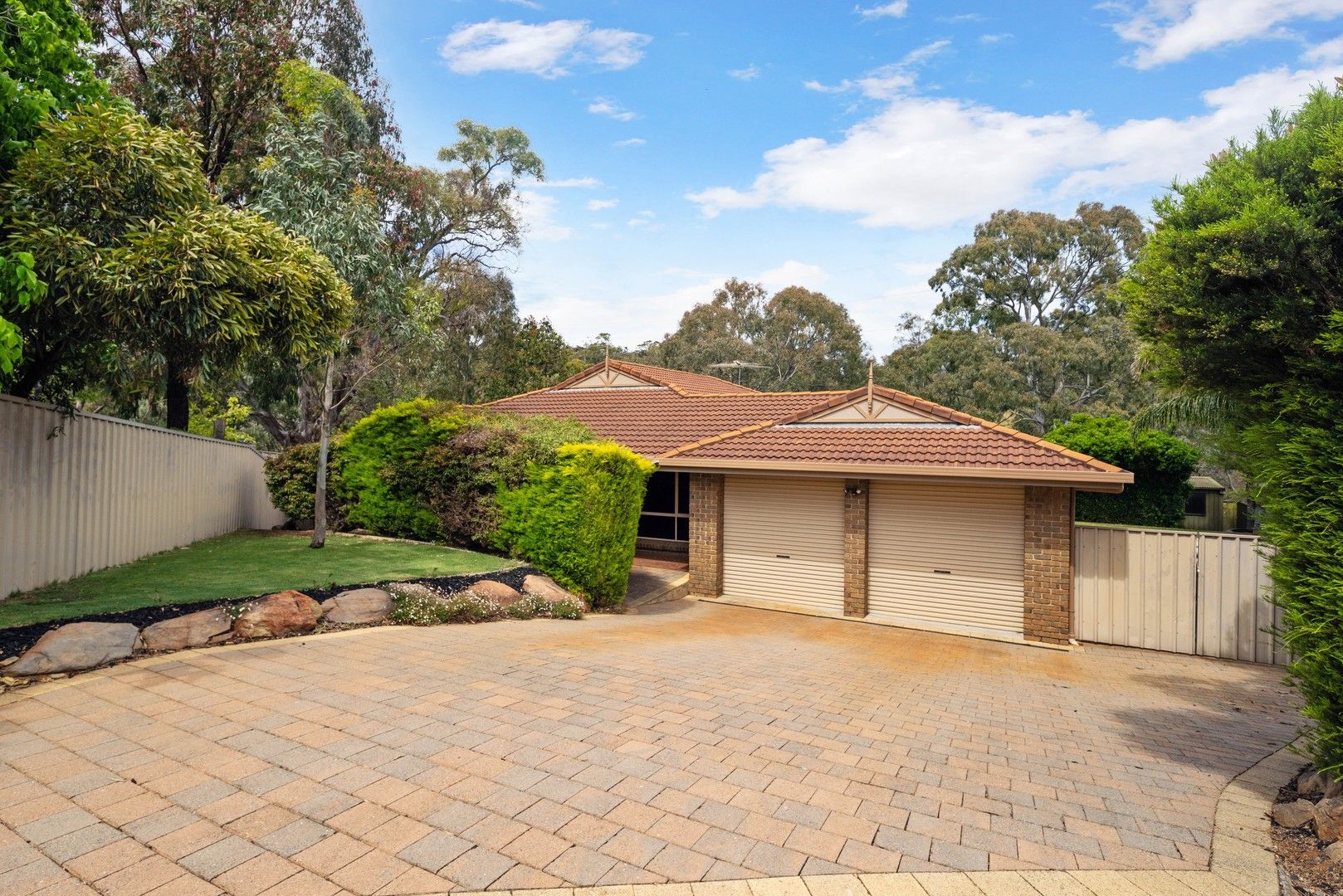 2 Birchwood Court, Happy Valley SA 5159, Image 0