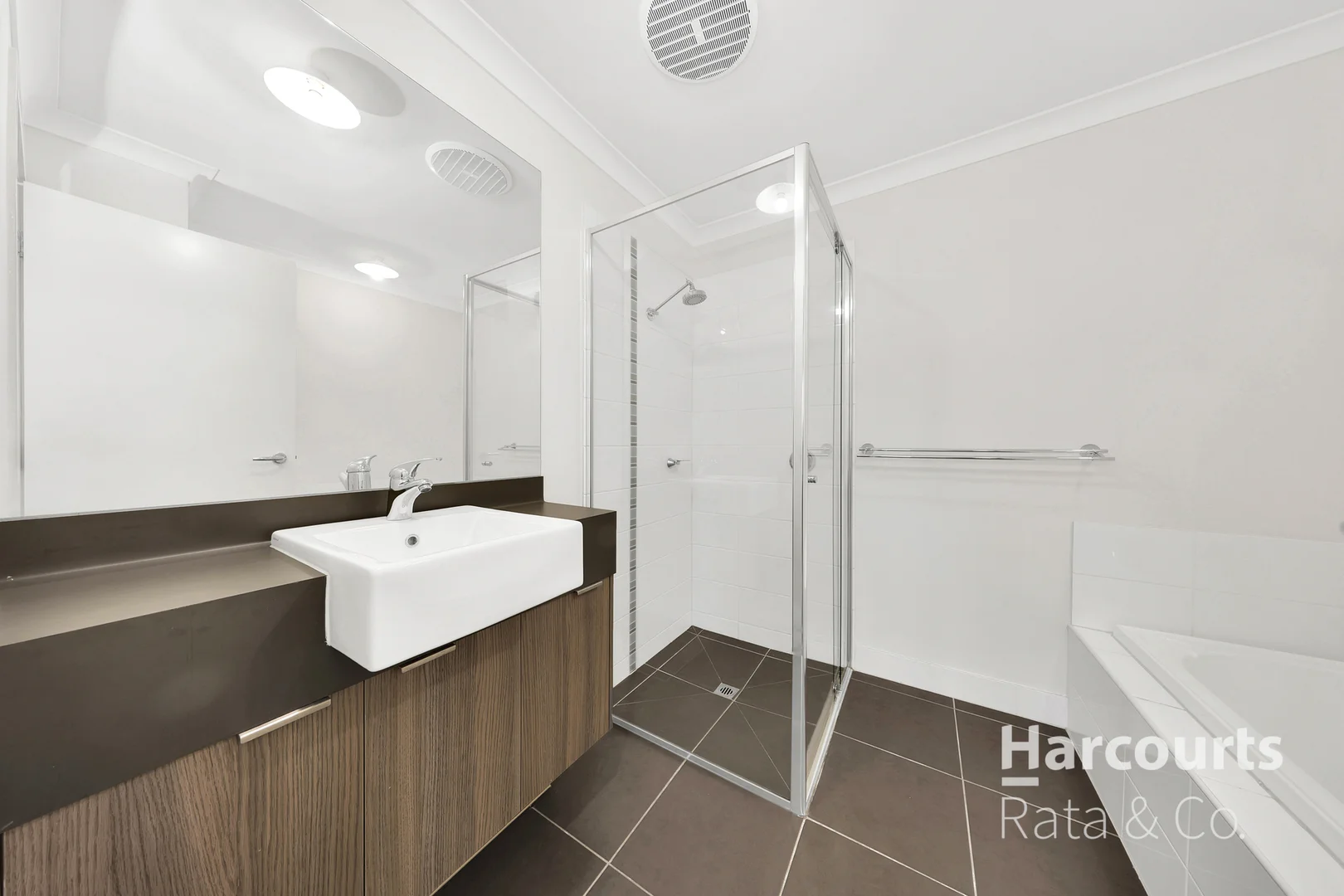 Additional image 12 of 87 Lyndarum Drive, Epping VIC 3076