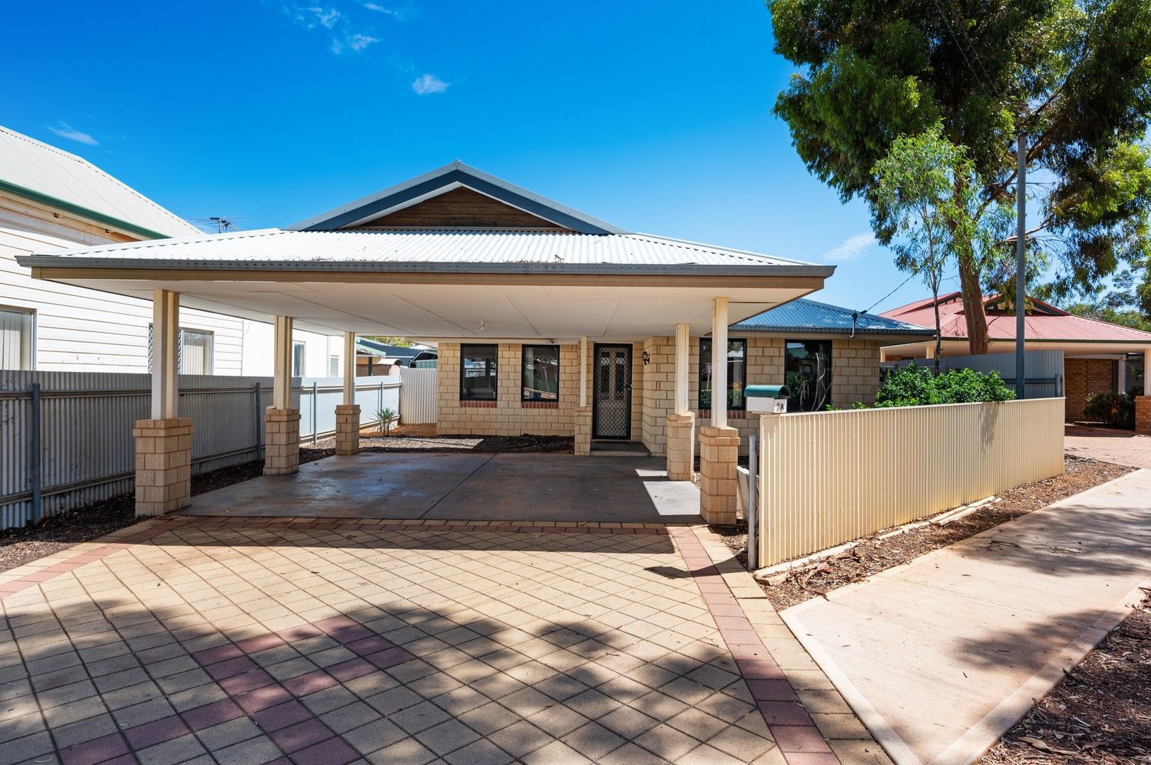 4 bedrooms House in 2A Harley Street LAMINGTON WA, 6430