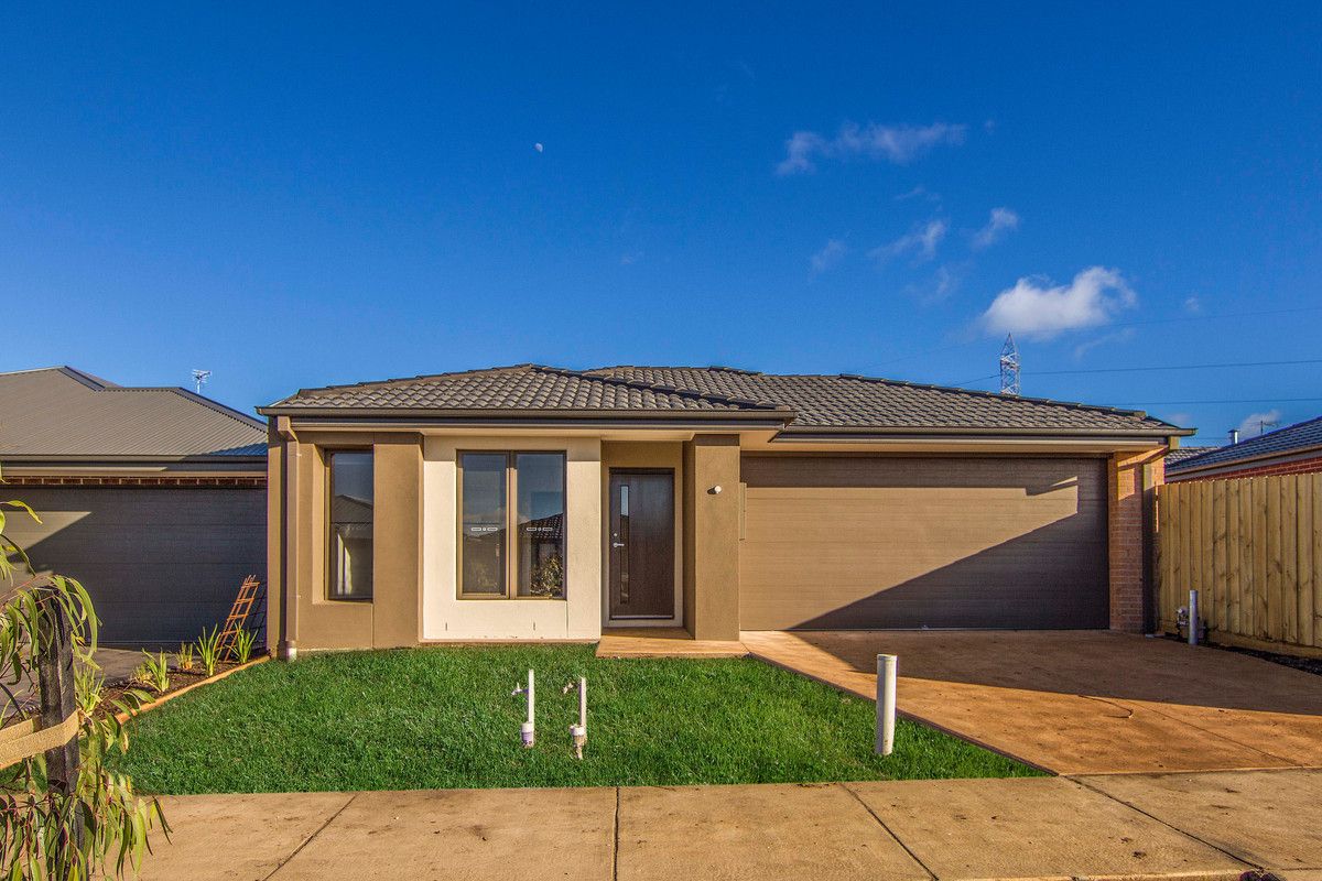 14 Rutherford Grove, Armstrong Creek VIC 3217