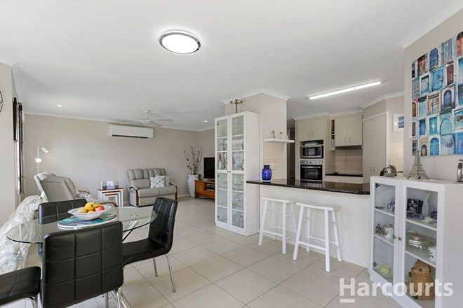 Picture of 12 Woodland Close, TORQUAY QLD 4655