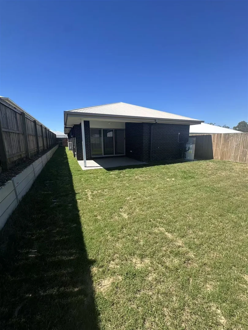 Additional image 14 of 10 Barbeth Rd, Greenbank QLD 4124