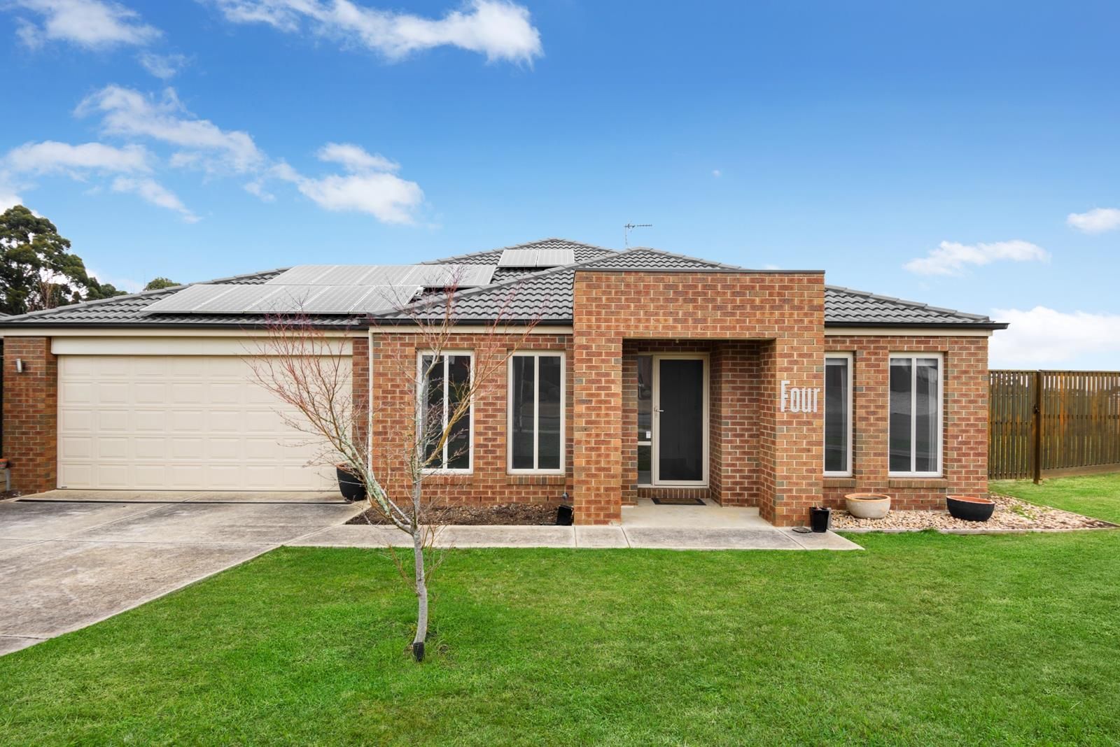 4 Ada Rose Heights, Brown Hill VIC 3350, Image 0