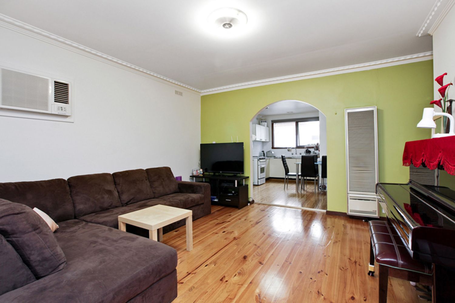 2/135 Essex Street, West Footscray VIC 3012, Image 1