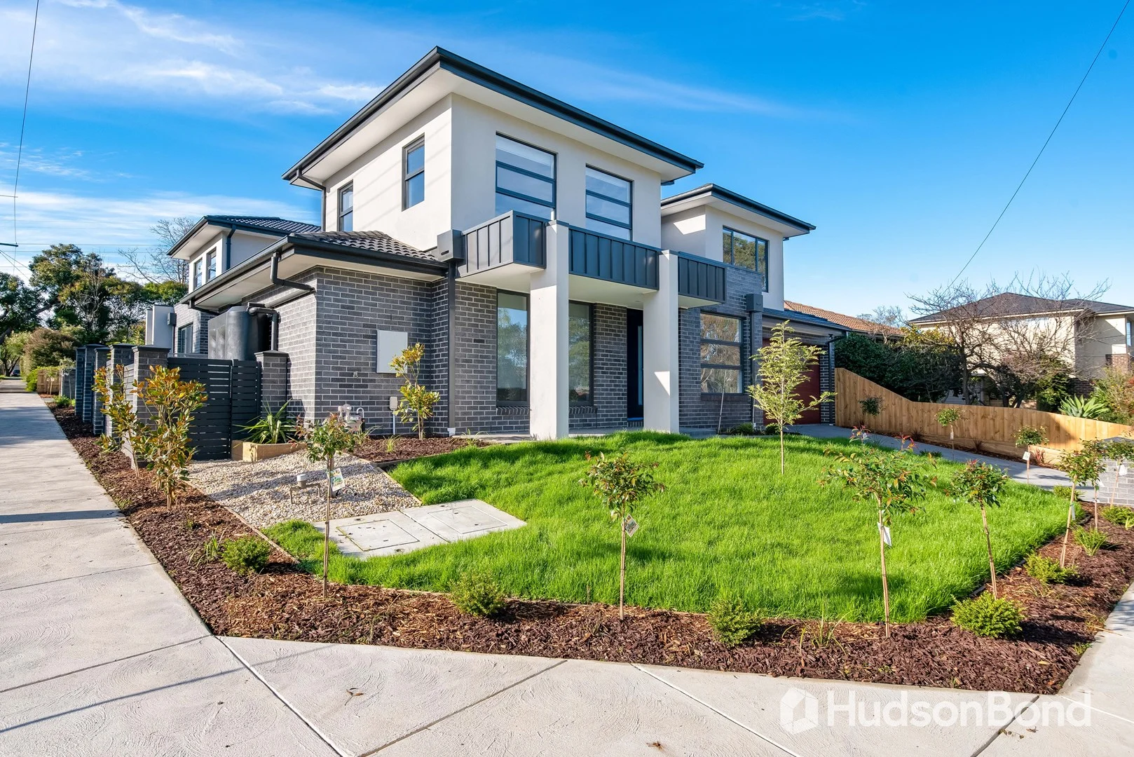 8 Grover Street, Doncaster VIC 3108