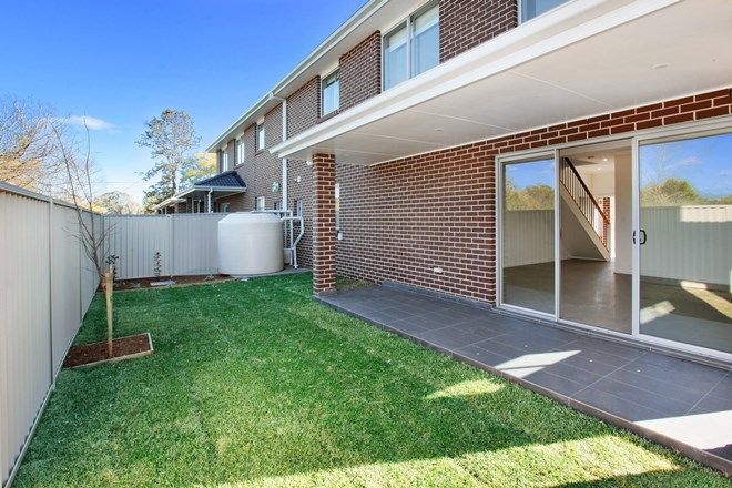 Picture of 2/54 Windsor Street, RICHMOND NSW 2753