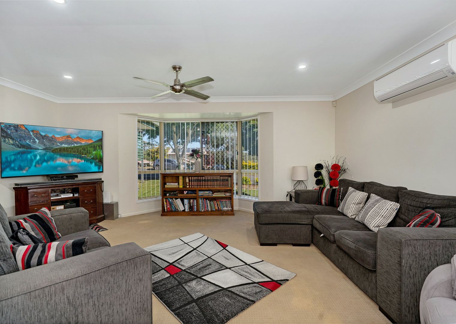 38 Benjul Drive, Beenleigh QLD 4207, Image 2