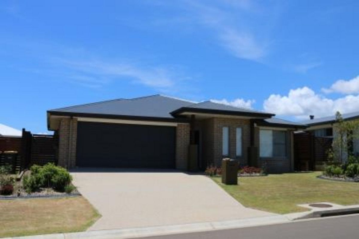 2 Dawes Crescent, Urraween QLD 4655, Image 0