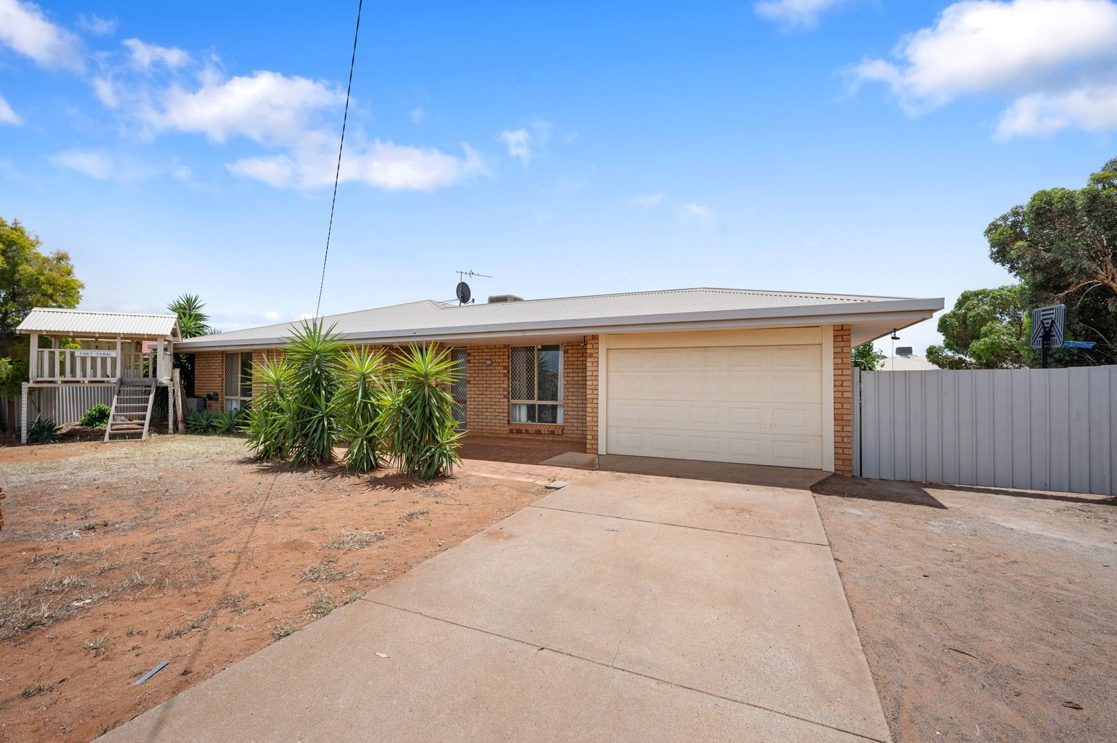 82 Graeme Street, Hannans WA 6430, Image 0