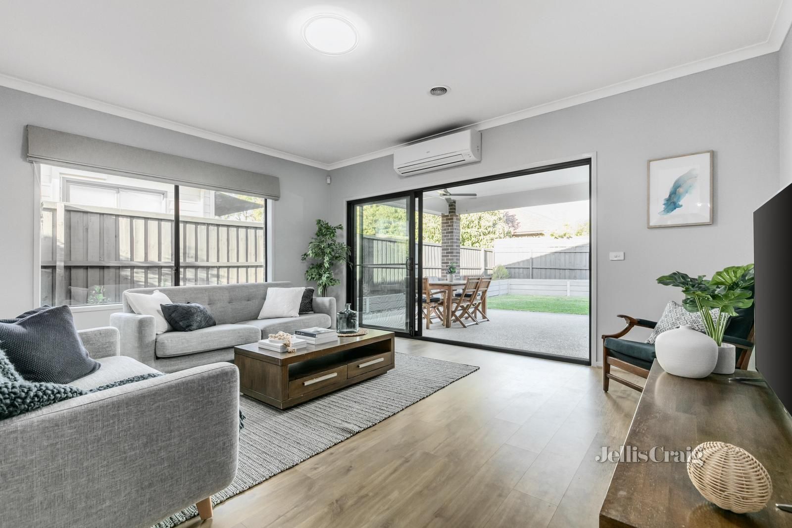 21 Betula Avenue, Nunawading VIC 3131, Image 2