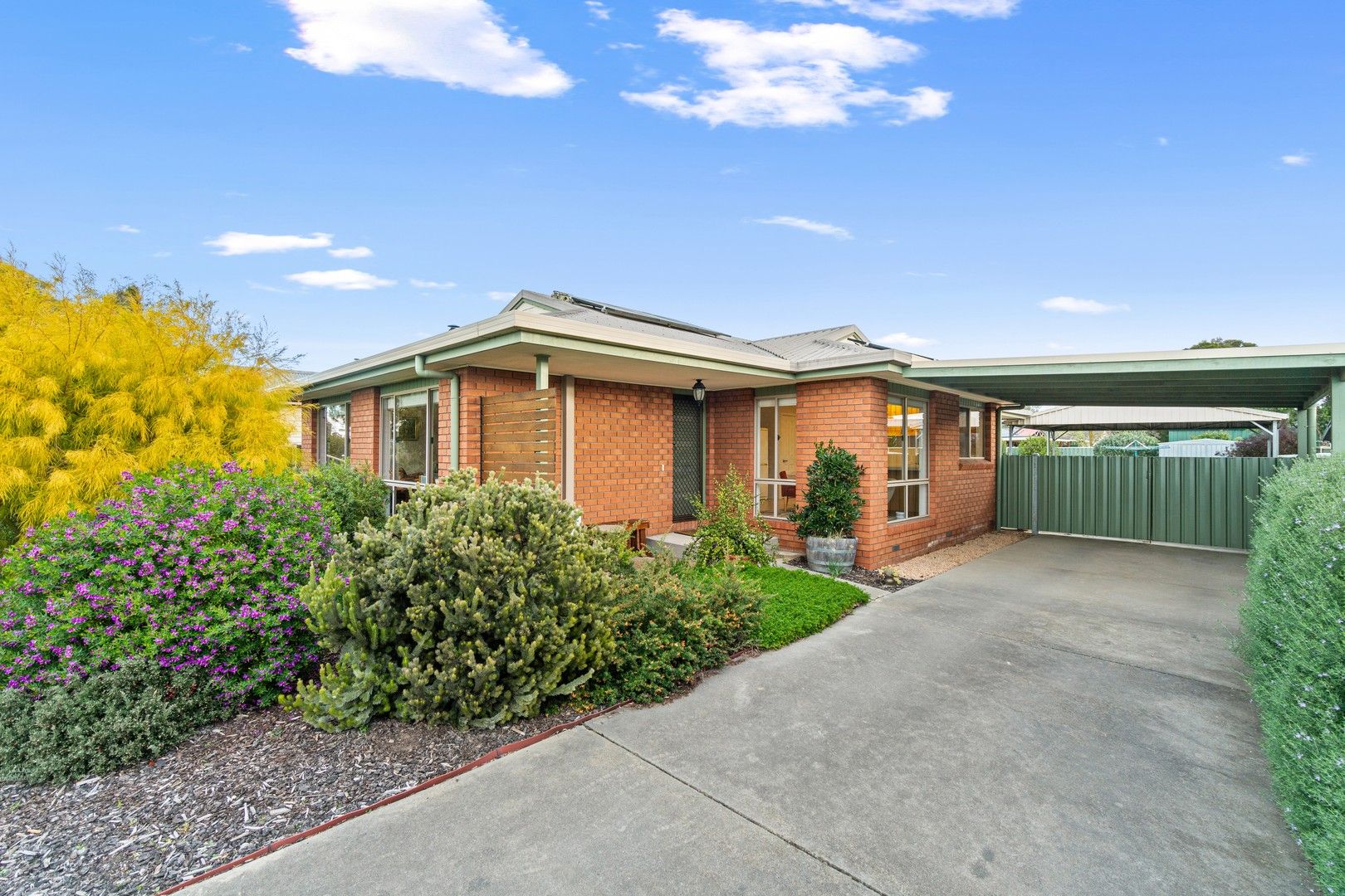 27 Anderson Street, Heyfield VIC 3858, Image 0