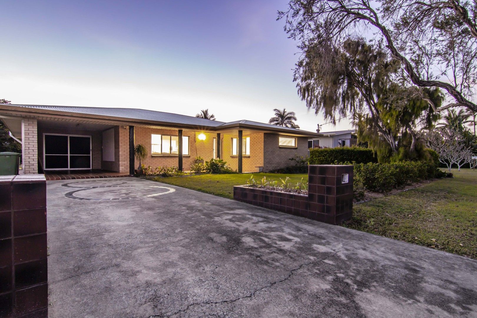 3 bedrooms House in 8 Hodges St EAST MACKAY QLD, 4740