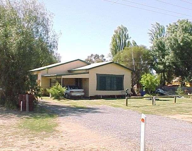 37 Kerford Street, Rochester VIC 3561