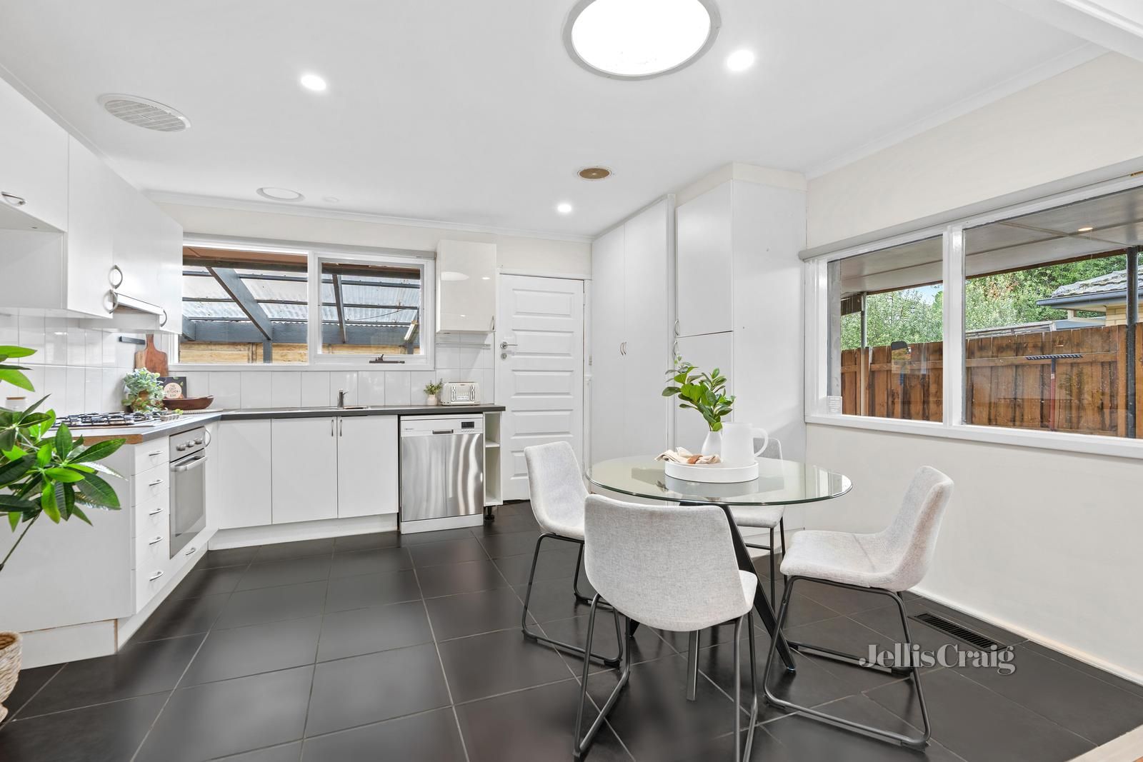 111 Cambridge Road, Mooroolbark VIC 3138, Image 1