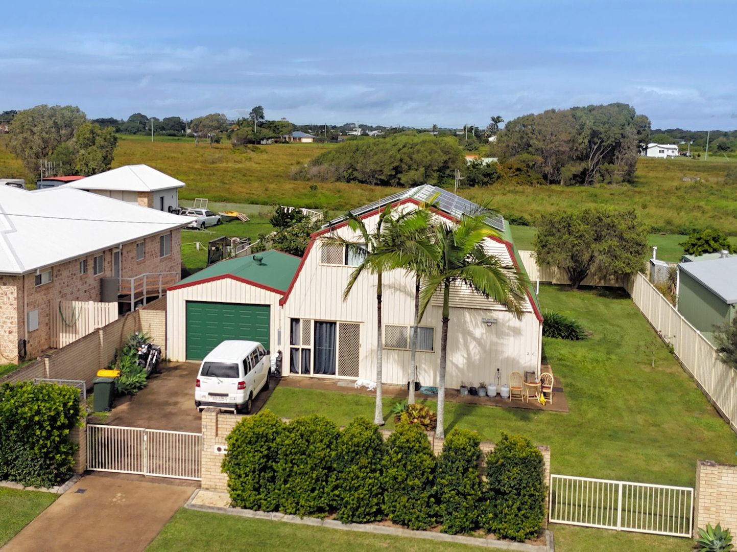 20 Zunker St, Burnett Heads QLD 4670, Image 1