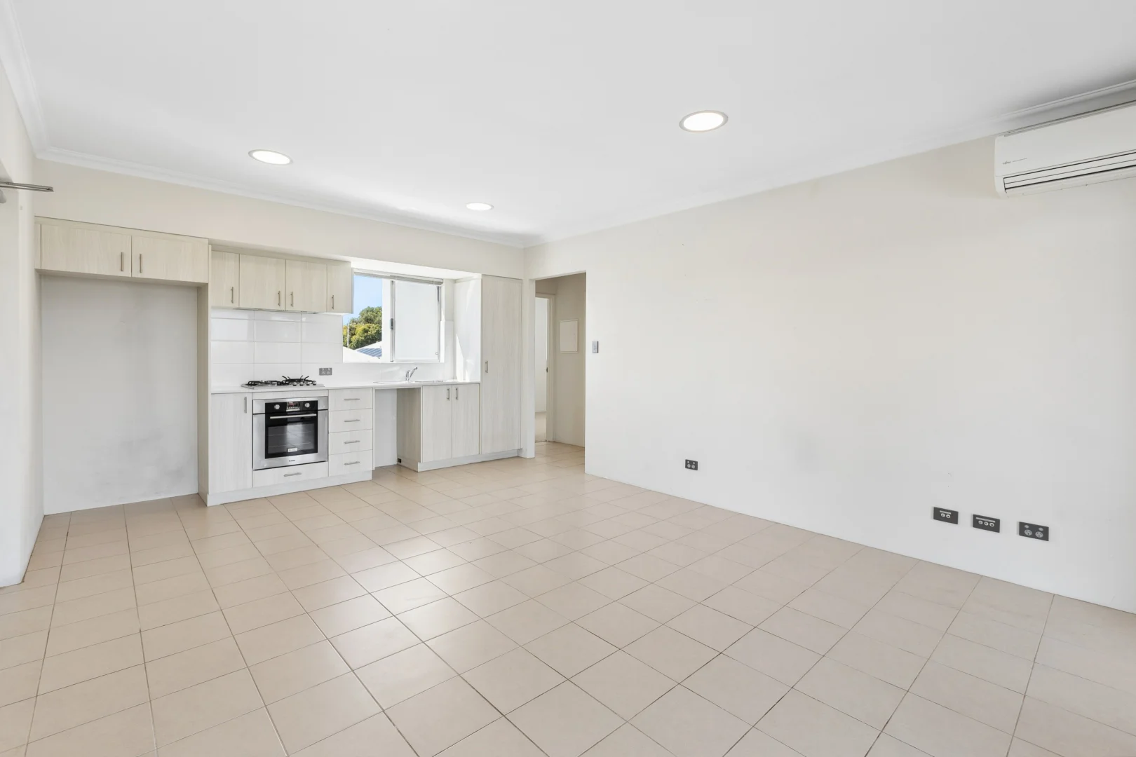 Additional image 13 of 17/1 Elsbury Approach, Clarkson WA 6030