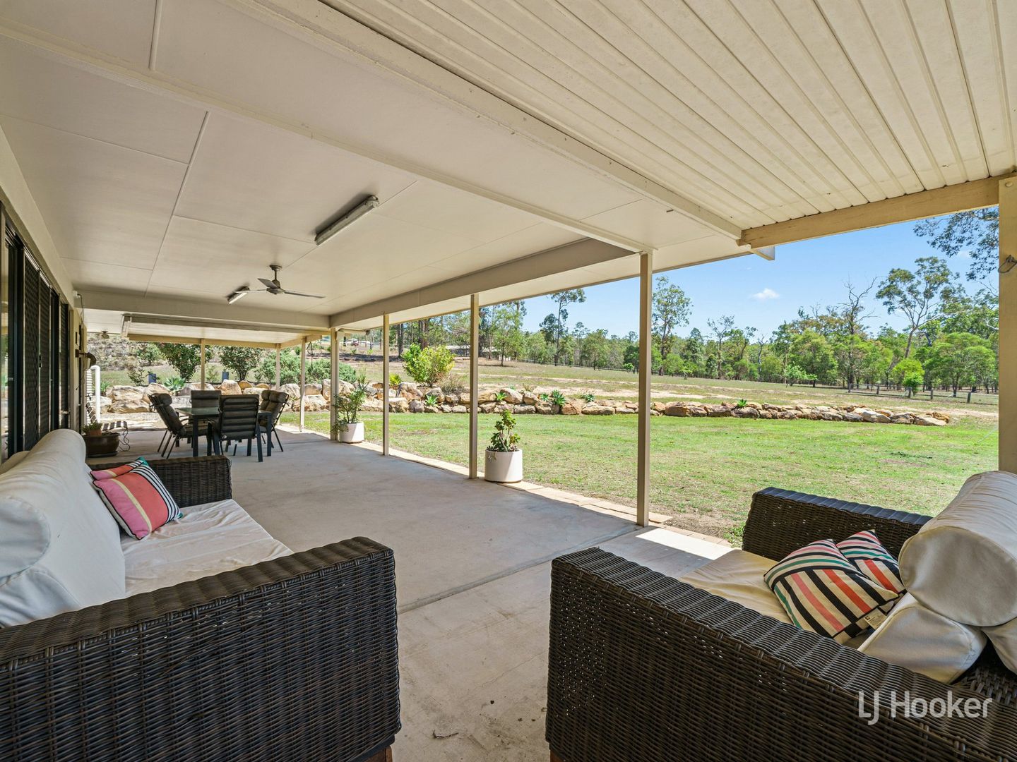 41 Essex Court, Mount Hallen QLD 4312, Image 2