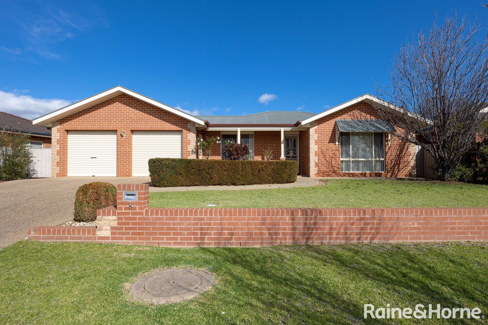 8 Wonkana Road, Glenfield Park NSW 2650, Image 0