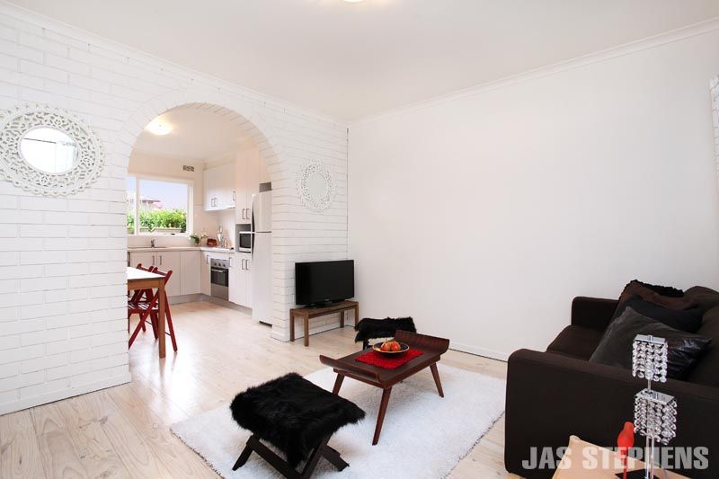 7/8 Tongue Street, Yarraville VIC 3013, Image 2