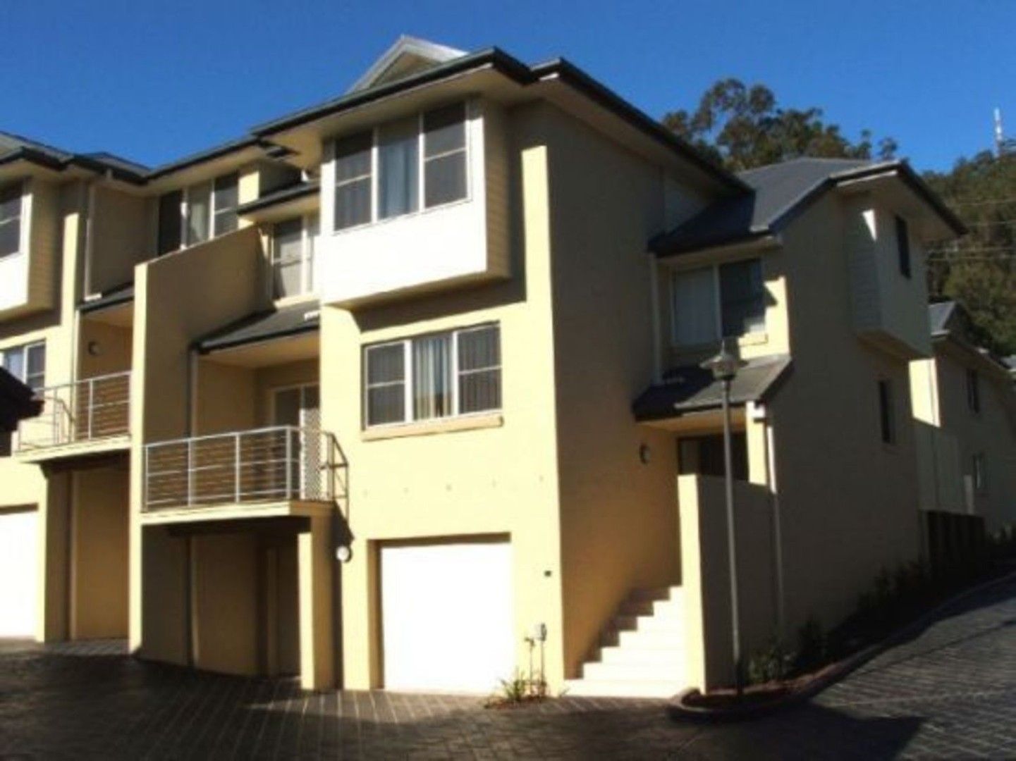 3 bedrooms Townhouse in 17/8-10 Jarrett Street GOSFORD NSW, 2250