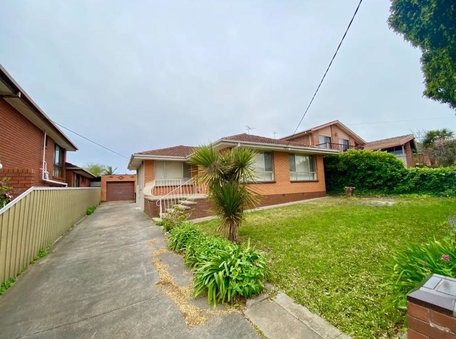 3 bedrooms House in 25 Ruhamah Avenue BELL POST HILL VIC, 3215