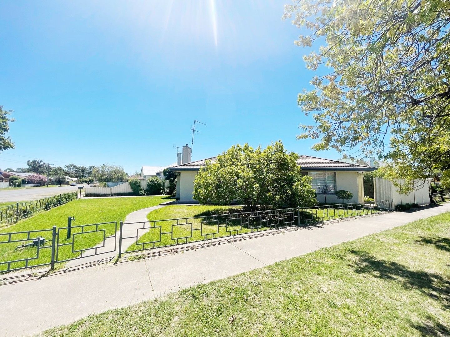 15 Hart Street, Euroa VIC 3666, Image 0