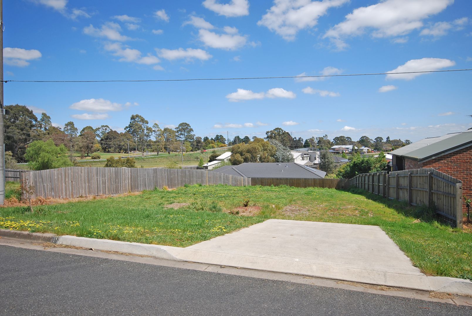 11C Ryan Street, Brown Hill VIC 3350, Image 2