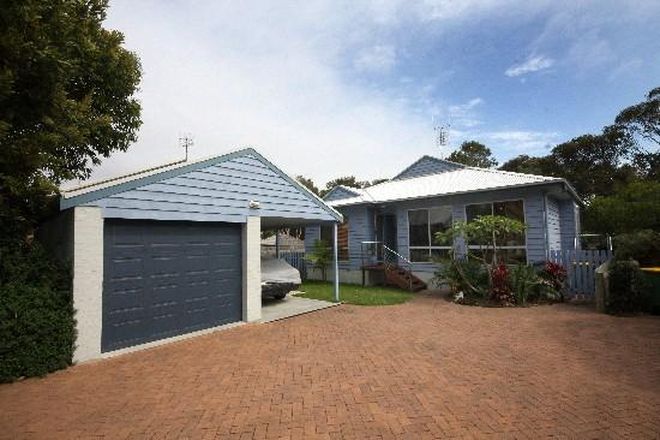 Picture of 1/64 Belbourie Cresent, BOOMERANG BEACH NSW 2428