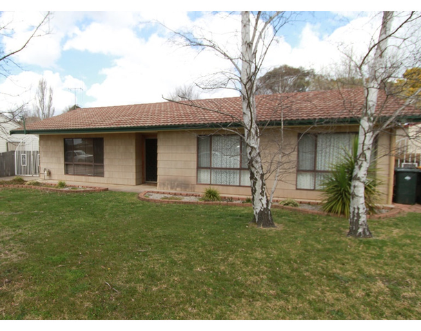 5 Park Street, Eglinton NSW 2795