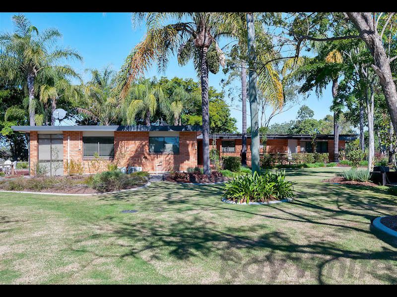 2 Harwoods Road, WALLOON QLD 4306, Image 2