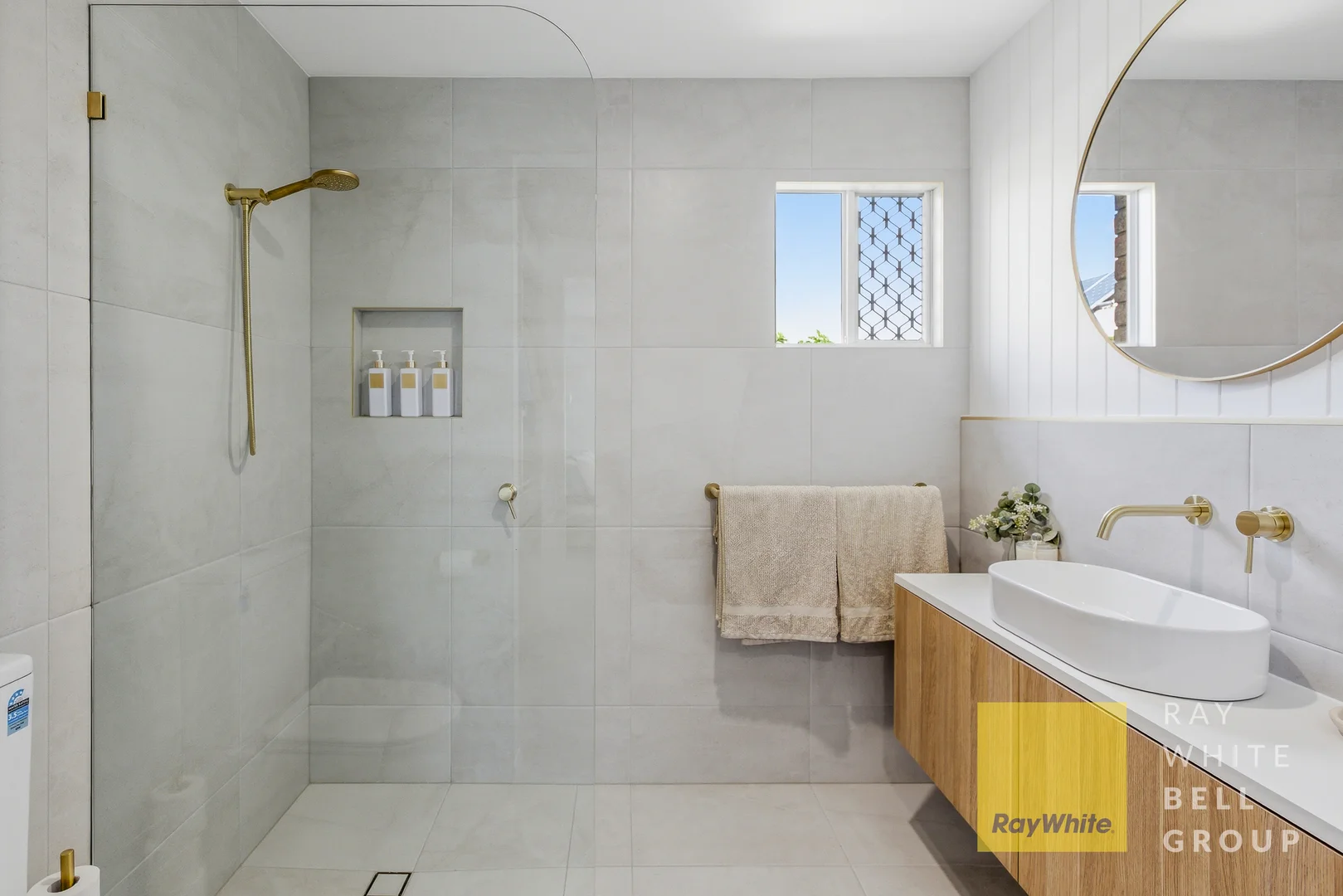 Additional image 19 of 2/9 Beitz Avenue, Labrador QLD 4215