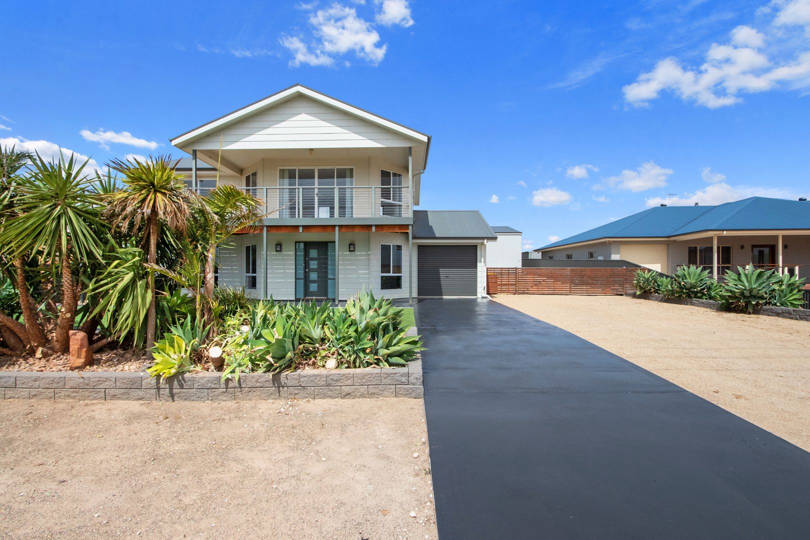 2 Angus Road, Tiddy Widdy Beach SA 5571, Image 2