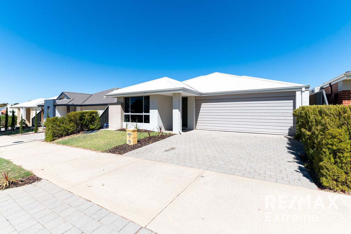 12 Snugglepot Street, Banksia Grove WA 6031, Image 0