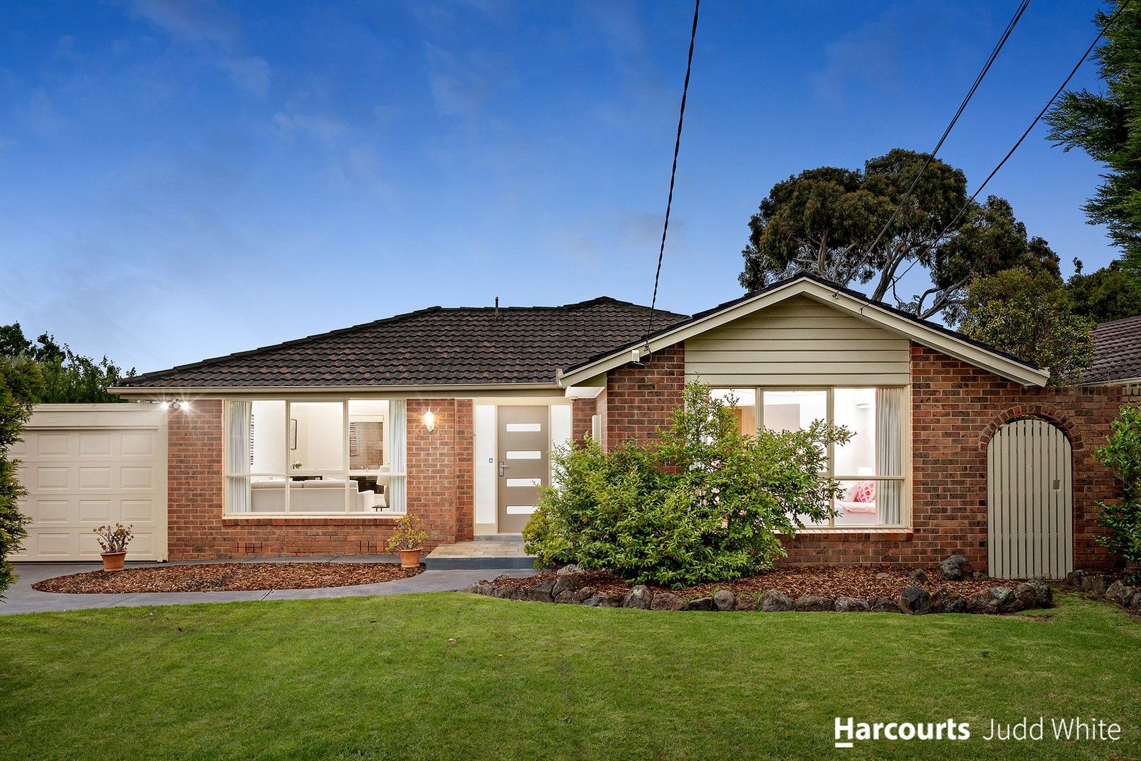 22 Galahad Crescent, Glen Waverley VIC 3150, Image 0