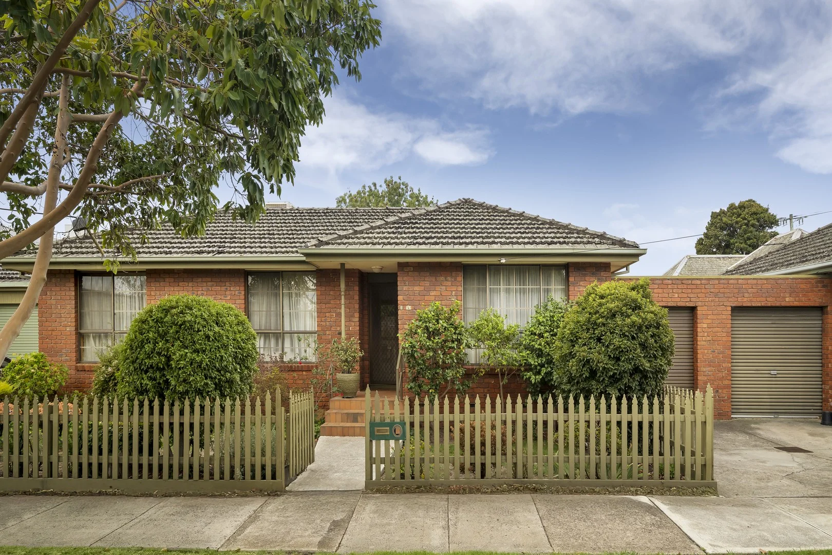 Primary image of 2/141 Melbourne Road, Williamstown VIC 3016