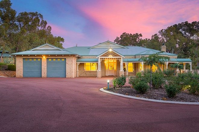 Picture of 120 Weir Road, BASKERVILLE WA 6056