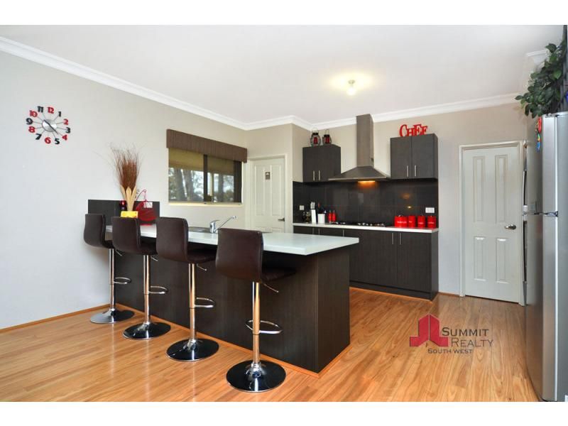 14 Macgregor Road, Roelands WA 6226, Image 2