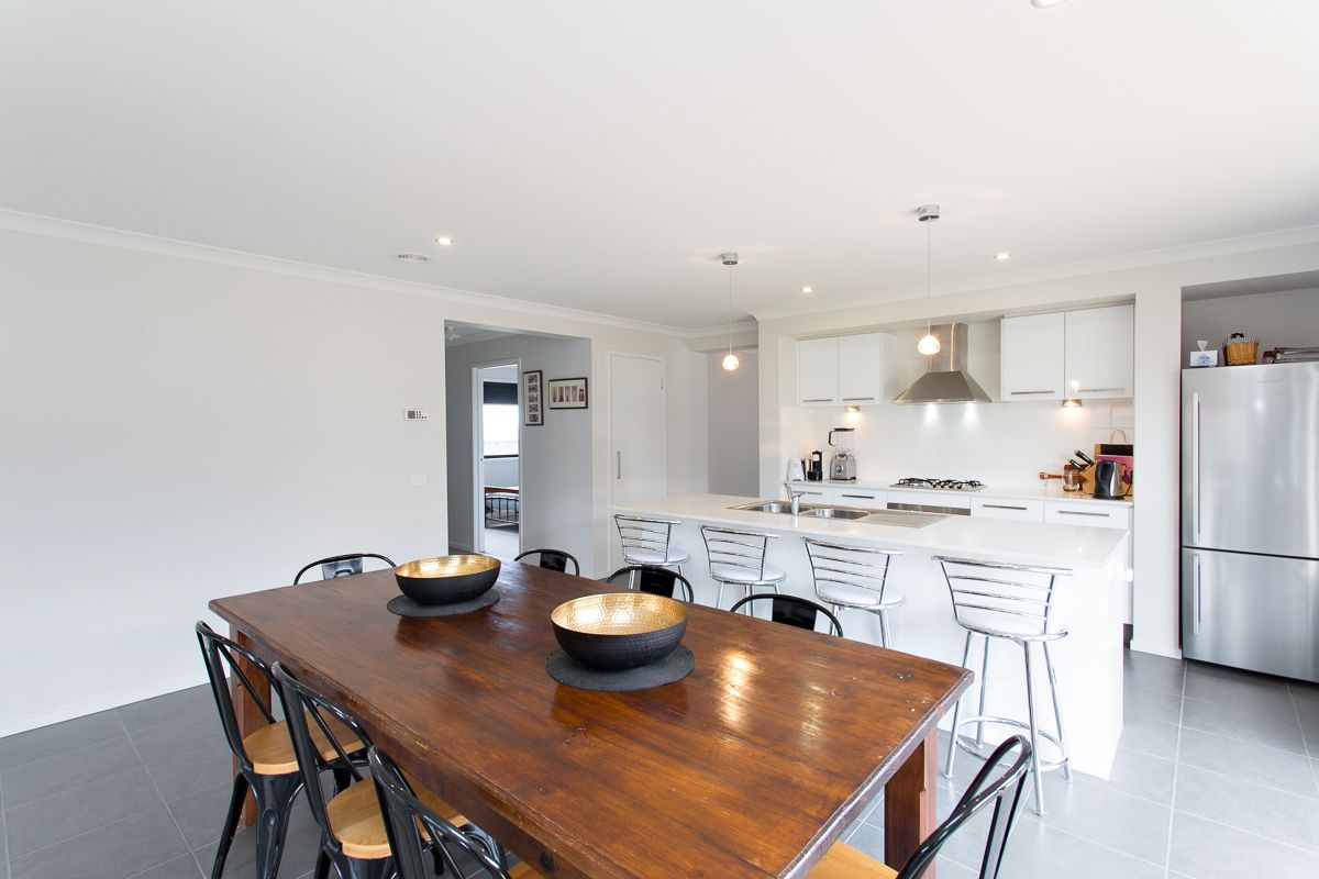 35 Wilmott Street, Lucas VIC 3350 House For Rent 440 Domain